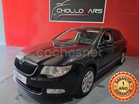 Usado Skoda Superb Comfort 140 CV (102 kW) 2010 Negro Berlina