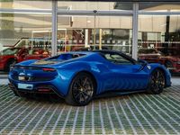 Usado Ferrari 296 840 CV (617 kW) 2025 Azul Coupe