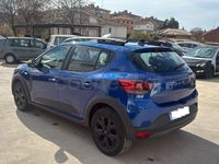 Usado Dacia Sandero Extreme 101 CV (74 kW) 2025 Azul Berlina