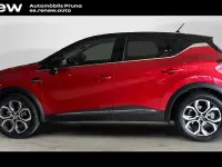 Usado Renault Captur 160 CV (117 kW) 2022 Rojo SUV