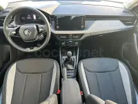 Usado Skoda Kamiq Selection 116 CV (85 kW) 2024 Blanco SUV