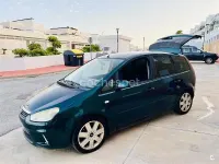 Usado Ford C-MAX Trend 115 CV (84 kW) 2008 Verde Monovolumen