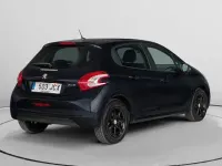 Usado Peugeot 208 Style 82 CV (60 kW) 2015 Utilitario