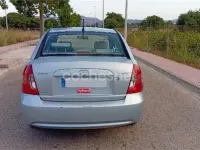 Usado Hyundai Accent 97 CV (71 kW) 2006 Azul Berlina