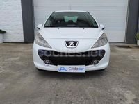 Usado Peugeot 207 70 CV (51 kW) 2009 Blanco Berlina