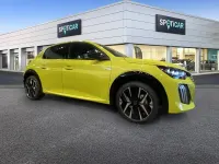 Usado Peugeot e-208 GT 114 kW (156 CV) 2024 Dorado Utilitario