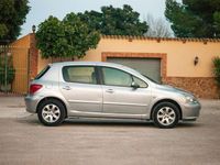 Usado Peugeot 307 110 CV (80 kW) 2003 Gris Utilitario