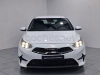 Usado Kia Ceed 120 CV (88 kW) 2024 Blanco Utilitario