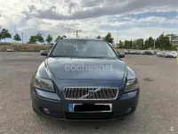 Usado Volvo V50 Summum 136 CV (100 kW) 2005 Azul Familiar