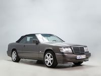 Usado Mercedes E300 220 CV (161 kW) 1992 Marron Descapotable