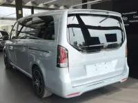Nuevo Mercedes V250 Avantgarde 190 CV (139 kW) 2026 Plateado Monovolumen