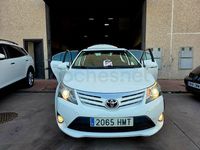 Usado Toyota Avensis Comfort 124 CV (91 kW) 2013 Blanco Berlina