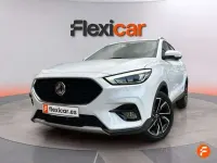 Usado MG ZS Luxury 111 CV (81 kW) 2023 Blanco SUV