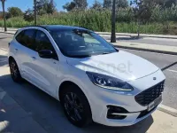 Usado Ford Kuga ST-Line 225 CV (165 kW) 2022 Blanco SUV
