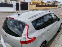 Usado Renault Scénic III Bose Edition 130 CV (95 kW) 2014 Gris / plata Monovolumen