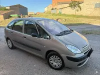 Usado Citroën Xsara Picasso 92 CV (67 kW) 2006 Gris / plata Monovolumen