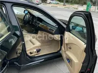 Usado BMW 525 163 CV (119 kW) 2004 Negro Familiar