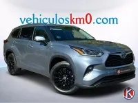 Usado Toyota Highlander Advance 246 CV (180 kW) 2021 Gris / plata SUV