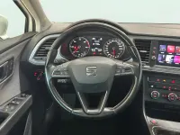 Usado Seat Leon Style 115 CV (84 kW) 2020 Blanco Berlina