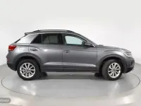 Usado VW T-Roc Life 150 CV (110 kW) 2022 Gris SUV