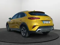 Usado Kia XCeed 120 CV (88 kW) 2022 Amarillo SUV