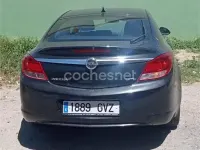 Usado Opel Insignia Edition 160 CV (117 kW) 2010 Negro Berlina