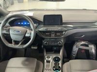 Usado Ford Focus ST-Line X 125 CV (91 kW) 2020 Gris Utilitario