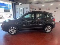 Usado VW Tiguan Business 140 CV (102 kW) 2015 Gris / plata SUV