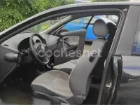 Usado Seat Ibiza Stella 75 CV (55 kW) 2002 Negro Utilitario