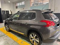 Usado Peugeot 2008 Allure 110 CV (80 kW) 2016 Gris / plata SUV