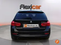 Usado BMW 318 150 CV (110 kW) 2018 Negro Familiar