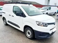 Używany Toyota Proace City City 100 KM (73 kW) 2022 Biały Minivan
