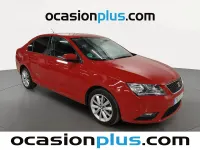 Usado Seat Toledo Reference 110 CV (80 kW) 2015 Rojo Utilitario
