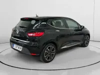 Usado Renault Clio Expression 90 CV (66 kW) 2016 Negro Utilitario