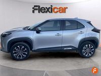 Usado Toyota Yaris Hybrid Active 116 CV (85 kW) 2024 Gris