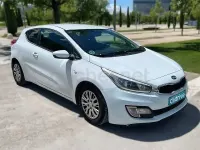 Usado Kia ProCeed 110 CV (80 kW) 2015 Blanco Utilitario