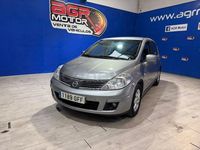Usado Nissan Tiida Acenta 105 CV (77 kW) 2008 Gris / plata Berlina