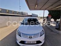 Usado Toyota Avensis Advance 124 CV (91 kW) 2014 Blanco Berlina