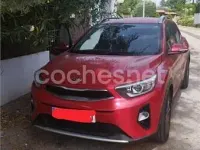 Usado Kia Stonic 100 CV (73 kW) 2020 Rojo SUV