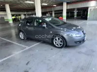 Usado Seat Leon Copa 105 CV (77 kW) 2011 Gris / plata Utilitario