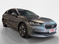 Usado Skoda Superb Selection 150 CV (110 kW) 2024 Gris / plata Familiar
