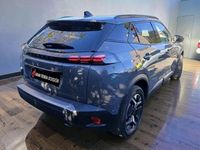 Usado Peugeot 2008 Allure 131 CV (96 kW) 2023 Gris SUV