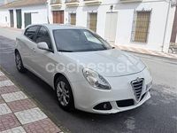 Usado Alfa Romeo Giulietta Progression 105 CV (77 kW) 2013 Blanco Utilitario