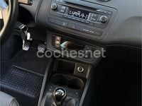 Usado Seat Ibiza I-Tech 105 CV (77 kW) 2014 Azul Berlina