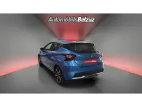 Usado Nissan Micra 92 CV (67 kW) 2021 Azul Utilitario