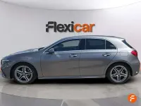 Usado Mercedes A180 136 CV (100 kW) 2024 Gris Berlina