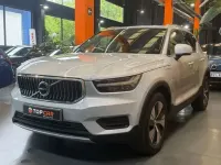 Usado Volvo XC40 265 CV (194 kW) 2021 Gris SUV