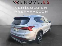 Usado Hyundai Santa Fe 230 CV (169 kW) 2022 Gris / plata SUV