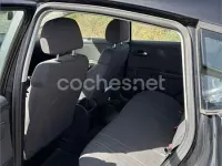 Usado Seat Leon Reference 105 CV (77 kW) 2013 Negro Berlina