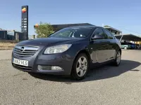 Usado Opel Insignia Edition 131 CV (96 kW) 2012 Azul Berlina